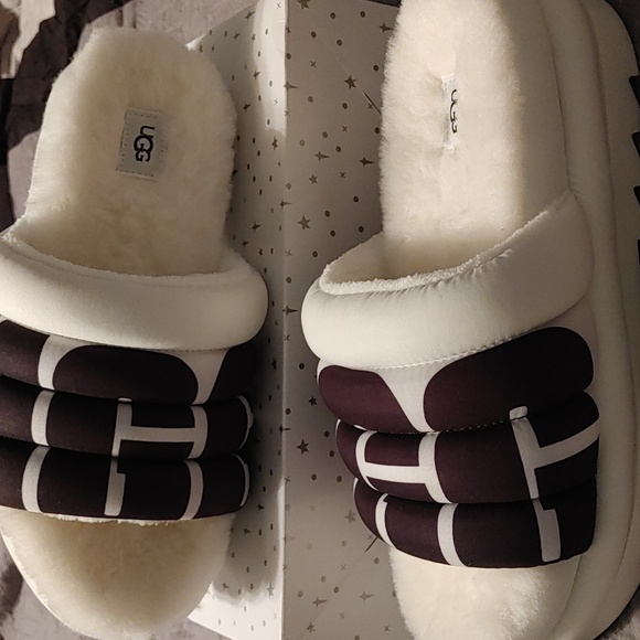 UGG fur platforms - Picture 8 of 13